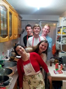 Homestay services: host family cooking with students