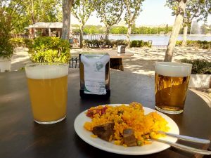 Tapas and restaurants in Madrid: beers and paella at the Urogallo