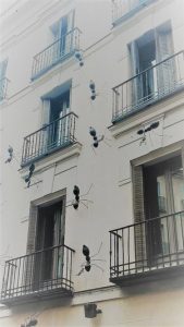 Madrid Quiz: façade du Vincci Hotel Soho, rue de León
