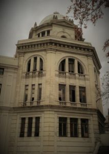 Madrid Quiz Game: one of the buildings of the old North train station